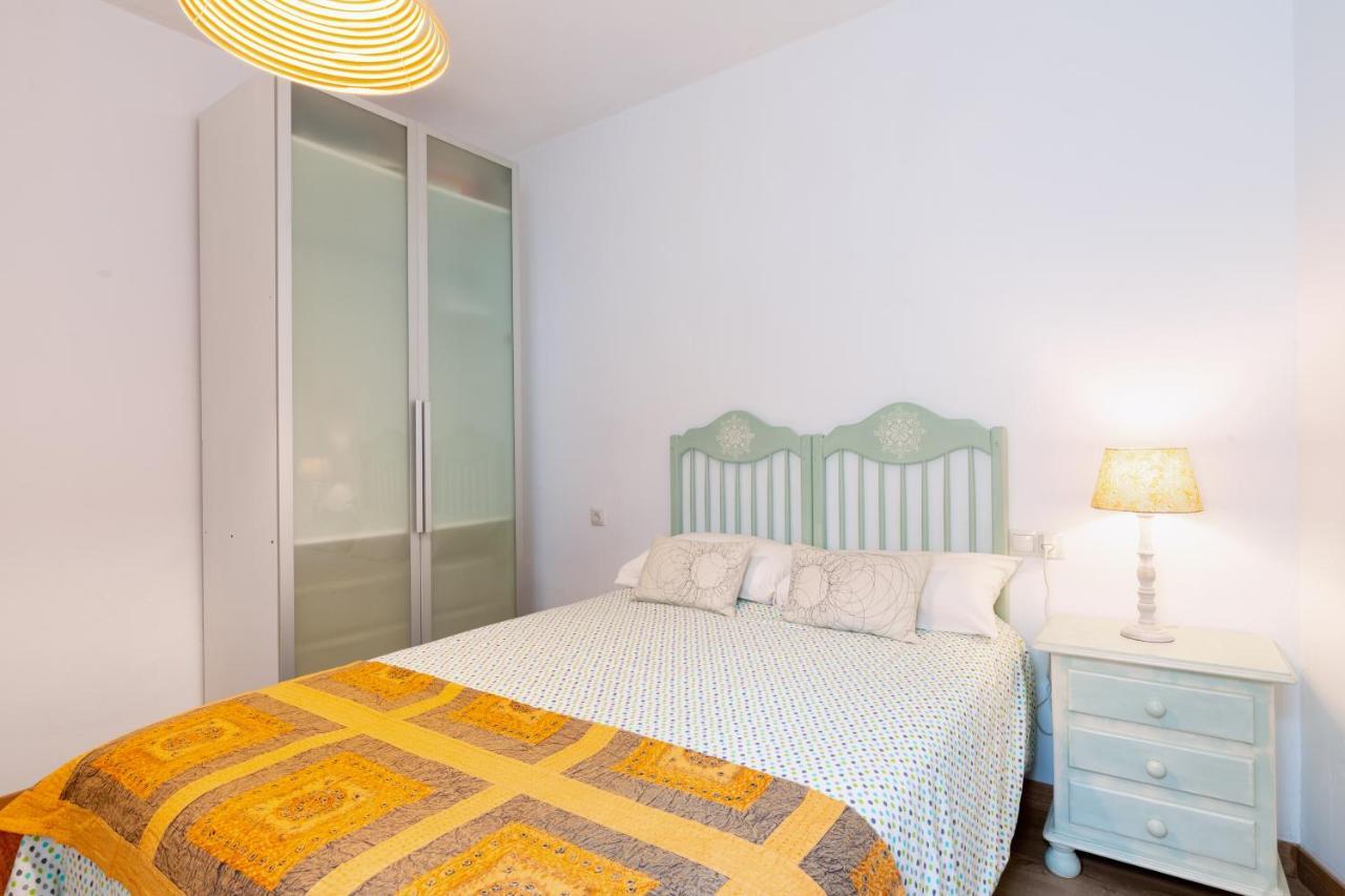 Apartment Cr Alameda Amplio Y Traquilo Apartameto Parejas Sevilla