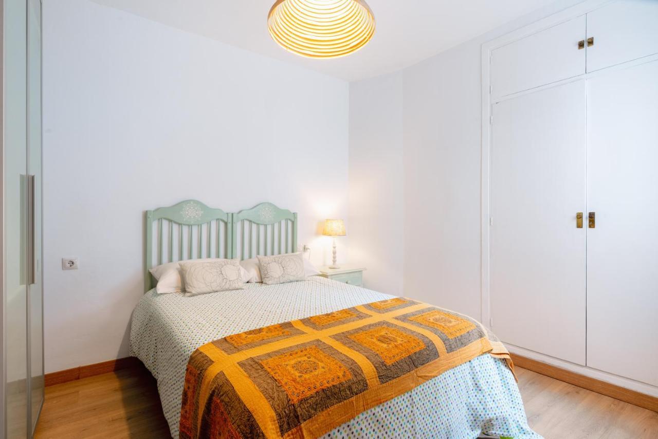 Apartment Cr Alameda Amplio Y Traquilo Apartameto Parejas Sevilla